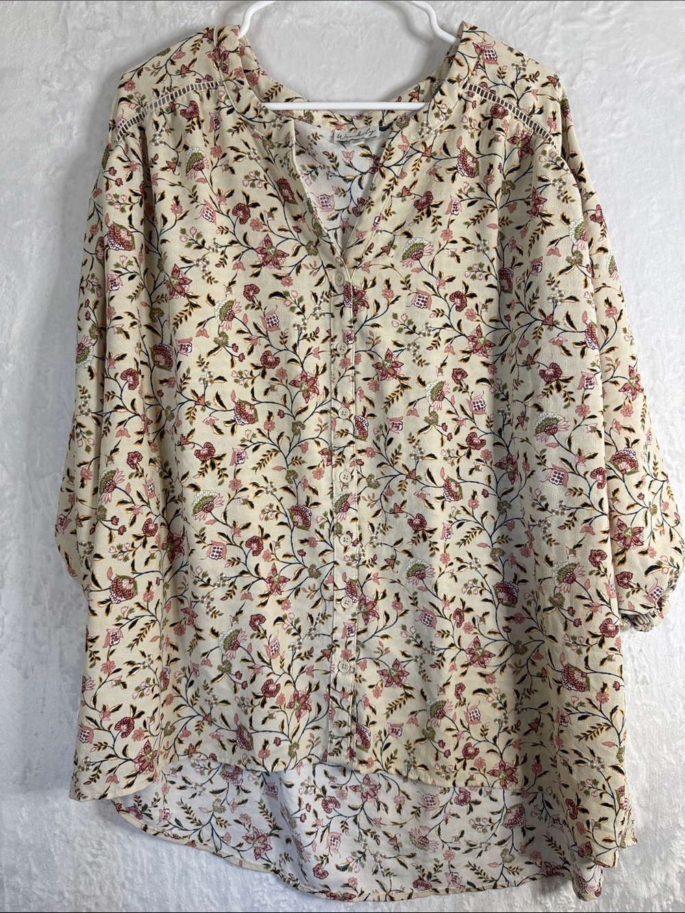 Wonderly 2x Floral Button-Front Women's Top in Cream and Dusty Rose